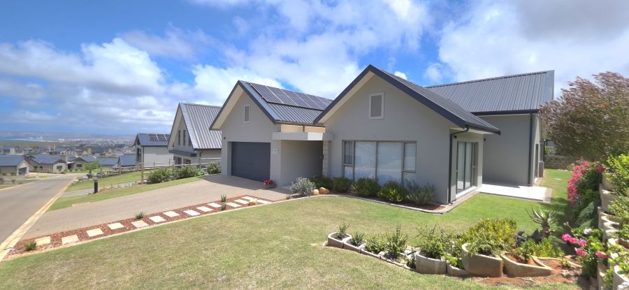 3 Bedroom Property for Sale in Hartland Lifestyle Estate Western Cape